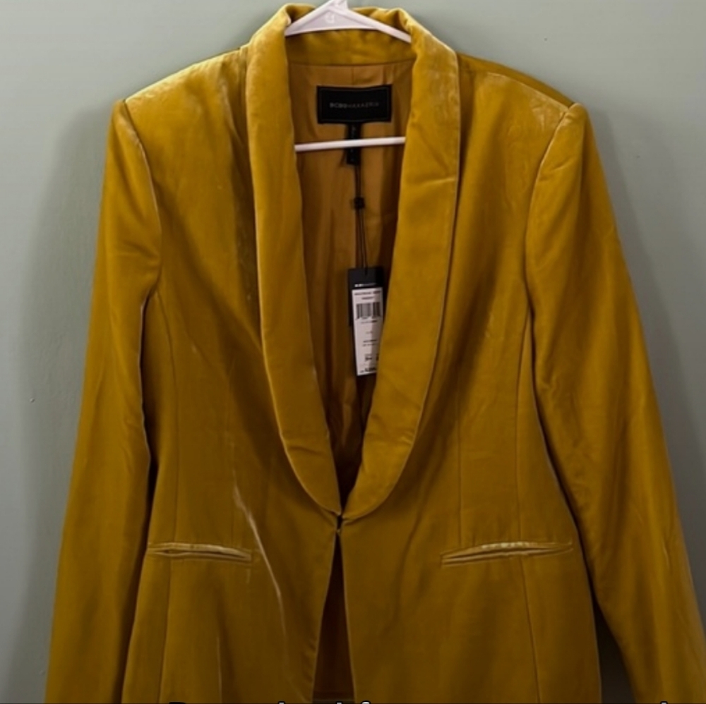 BCBGMAXAZRIA NWT MUSTARD COLOR SOFT VELVET BLAZER SIZE LARGE n